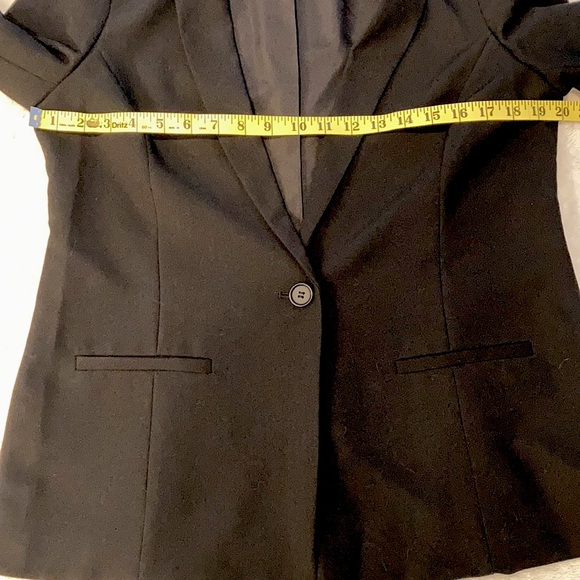 Supply & Demand Open Cold Elbow Black Blazer - Picture 8 of 10